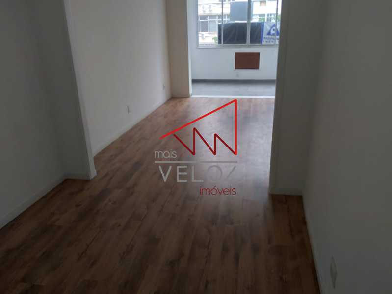 Apartamento à venda com 3 quartos, 85m² - Foto 10