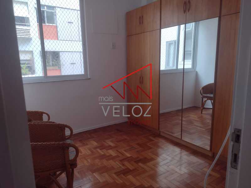 Apartamento à venda com 1 quarto, 42m² - Foto 8