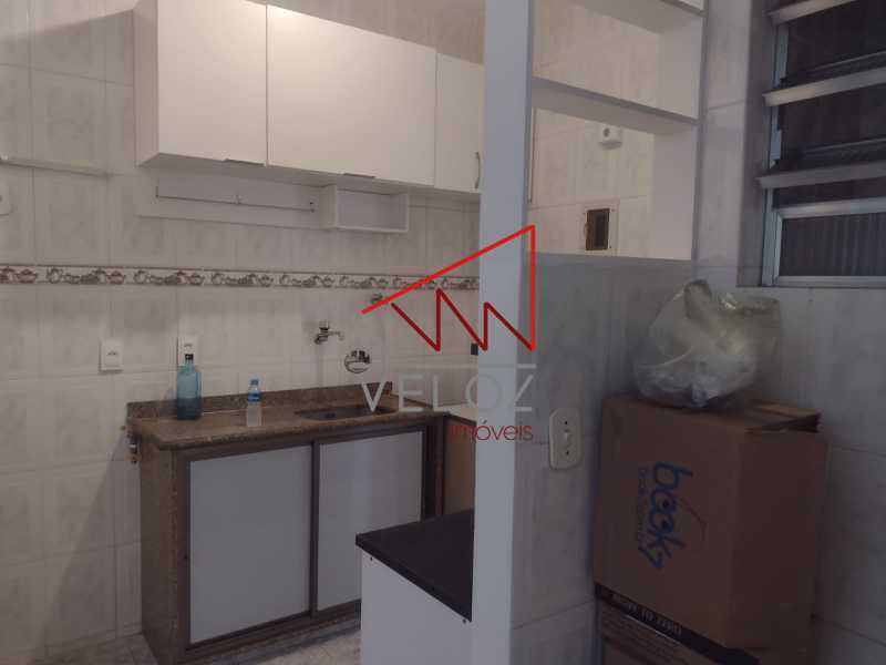 Apartamento à venda com 1 quarto, 42m² - Foto 15