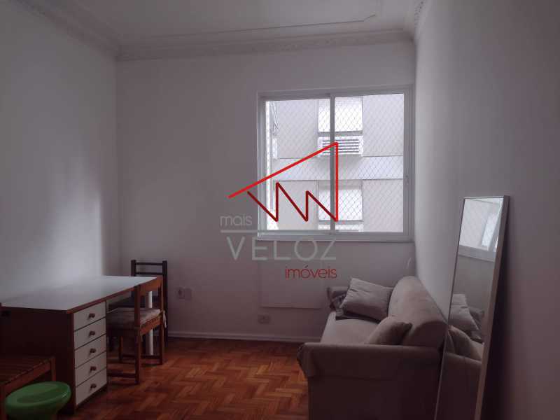 Apartamento à venda com 1 quarto, 42m² - Foto 4