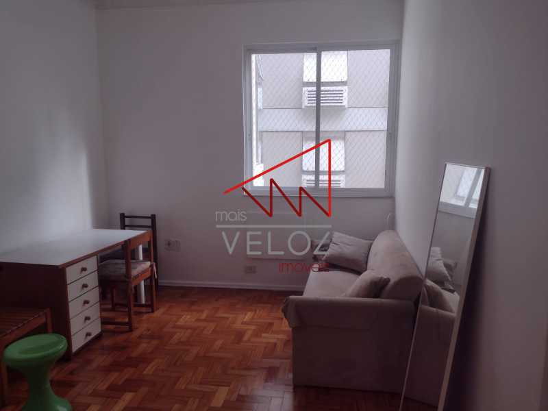 Apartamento à venda com 1 quarto, 42m² - Foto 3