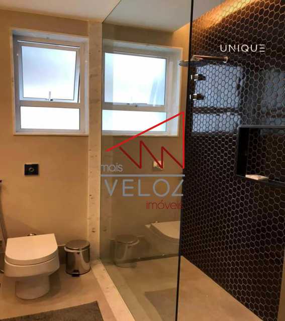 Apartamento à venda com 4 quartos, 240m² - Foto 8