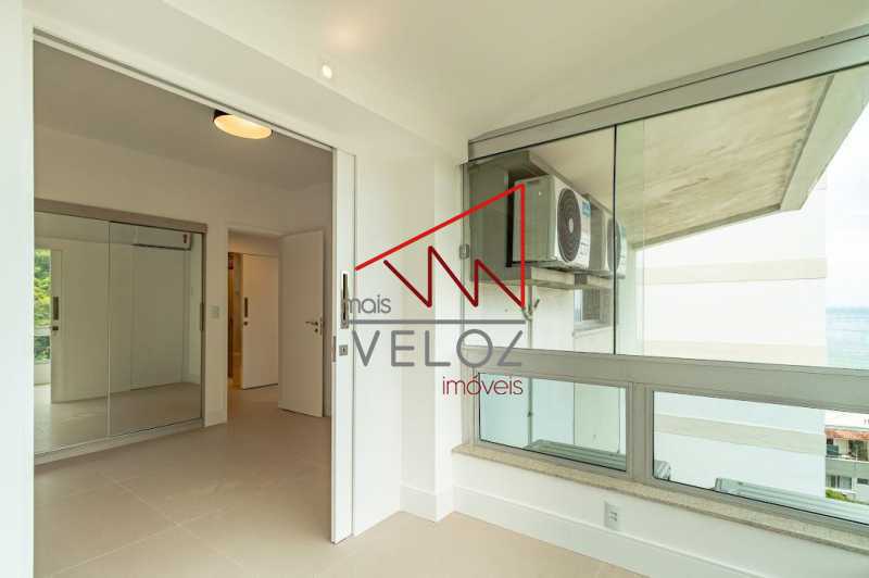 Apartamento à venda com 3 quartos, 94m² - Foto 9