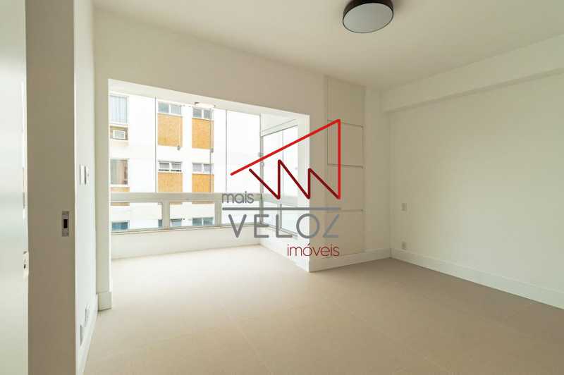 Apartamento à venda com 3 quartos, 94m² - Foto 22