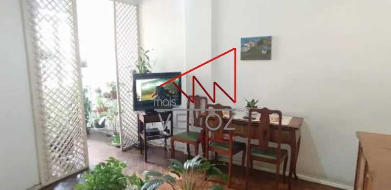 Apartamento à venda com 2 quartos, 60m² - Foto 21