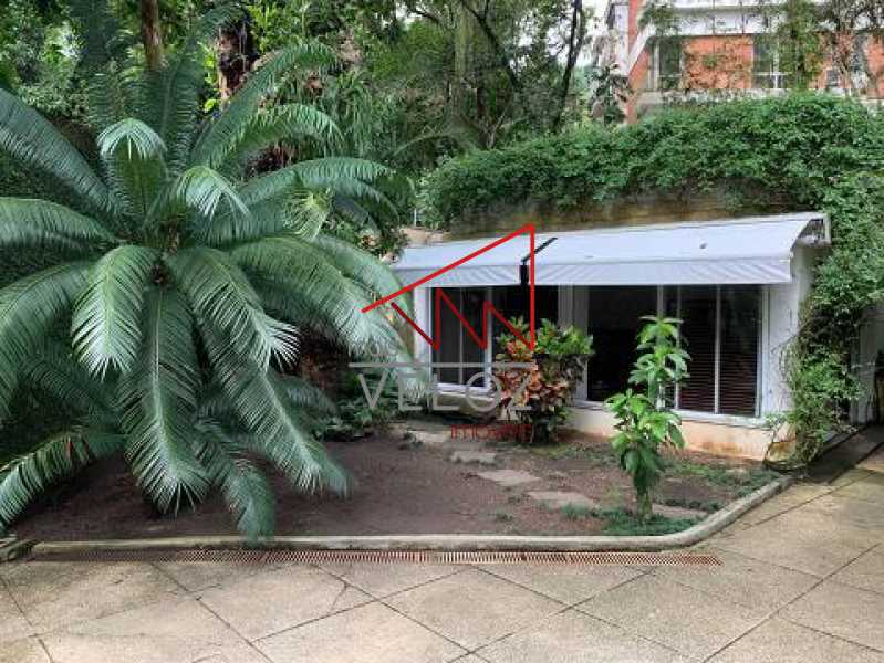 Casa à venda com 4 quartos, 400m² - Foto 7