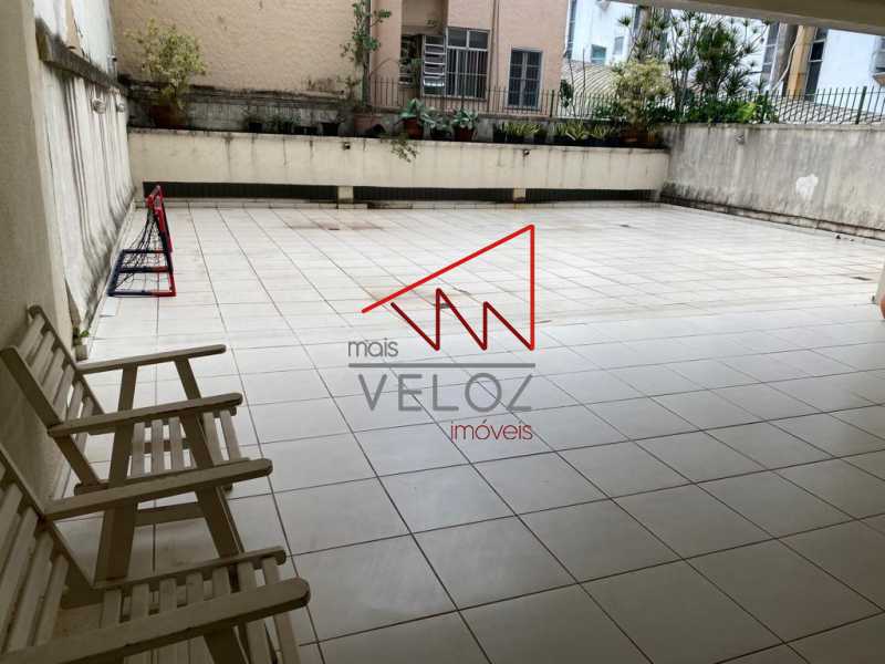 Apartamento à venda com 3 quartos, 95m² - Foto 13