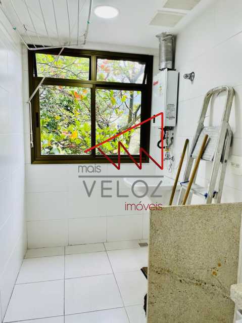 Apartamento à venda com 2 quartos, 74m² - Foto 14