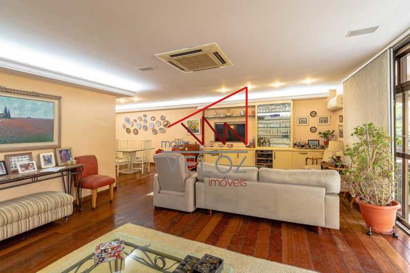 Apartamento à venda com 4 quartos, 229m² - Foto 22