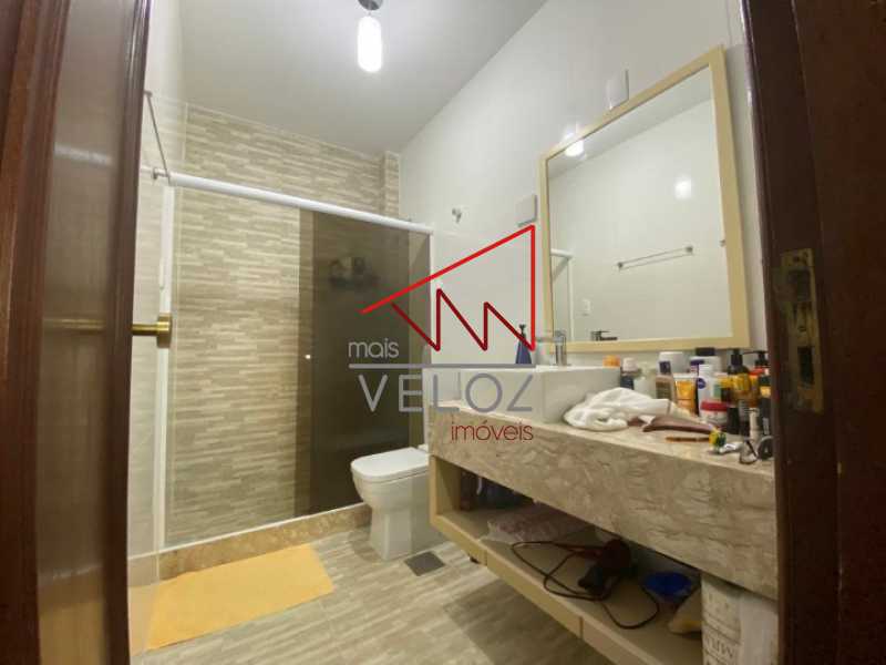 Apartamento à venda com 2 quartos, 75m² - Foto 6