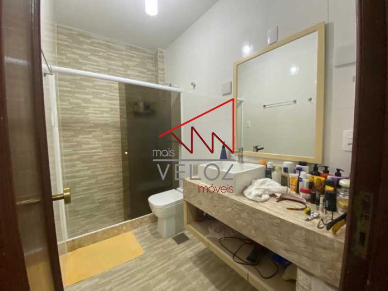 Apartamento à venda com 2 quartos, 75m² - Foto 7