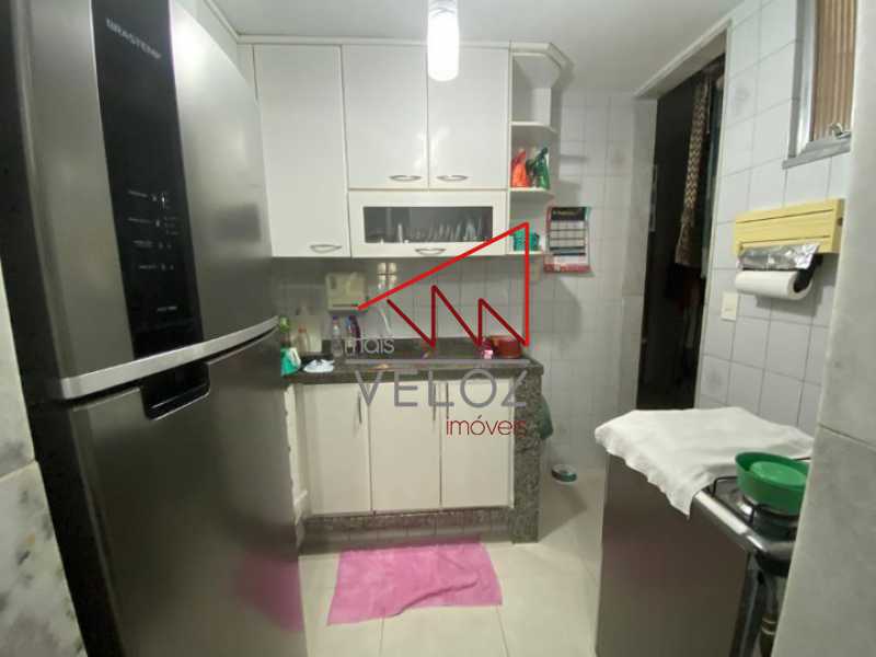 Apartamento à venda com 2 quartos, 75m² - Foto 15