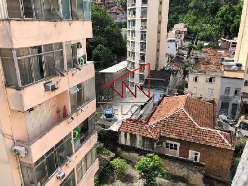 Apartamento à venda com 1 quarto, 60m² - Foto 4