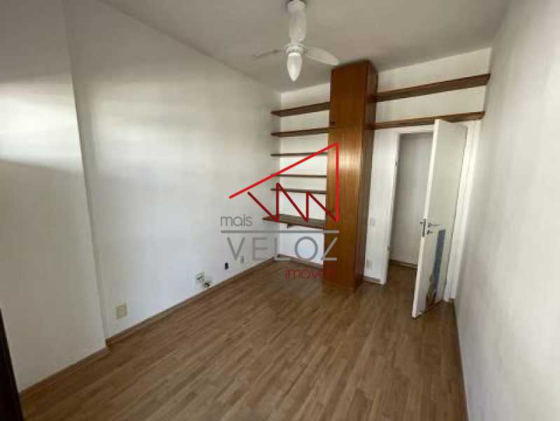 Apartamento à venda com 2 quartos, 90m² - Foto 10