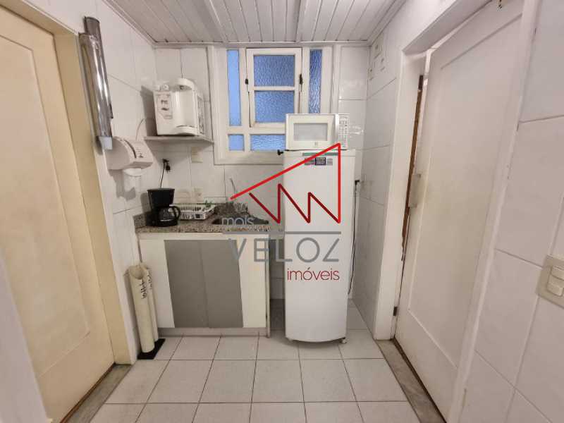 Apartamento à venda com 4 quartos, 220m² - Foto 19