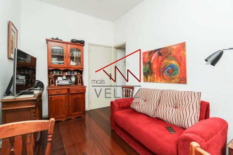 Apartamento à venda com 1 quarto, 35m² - Foto 2