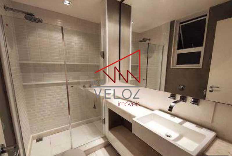 Apartamento à venda com 4 quartos, 215m² - Foto 11