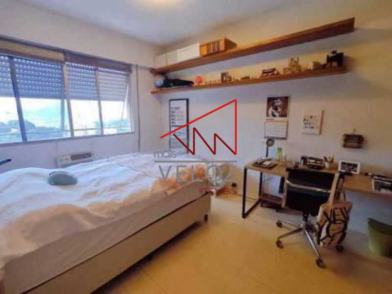 Apartamento à venda com 4 quartos, 231m² - Foto 12