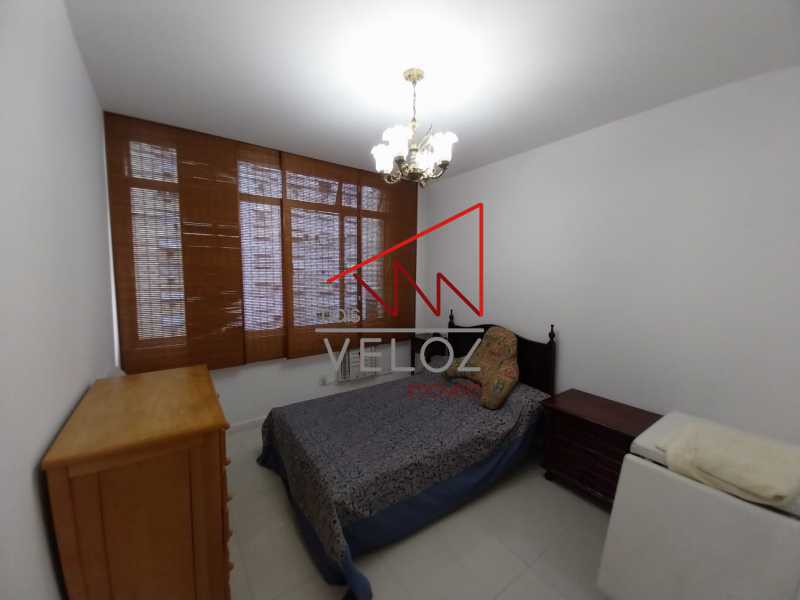 Apartamento à venda com 4 quartos, 300m² - Foto 13