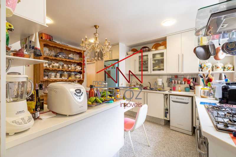 Apartamento, 4 quartos, 257 m² - Foto 10