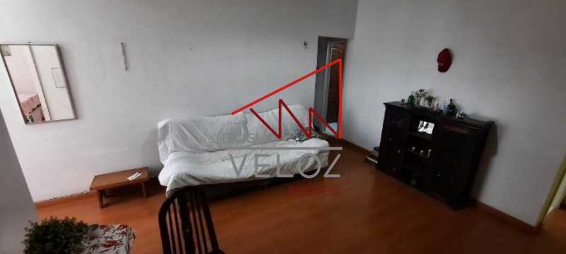 Apartamento à venda com 2 quartos, 63m² - Foto 2