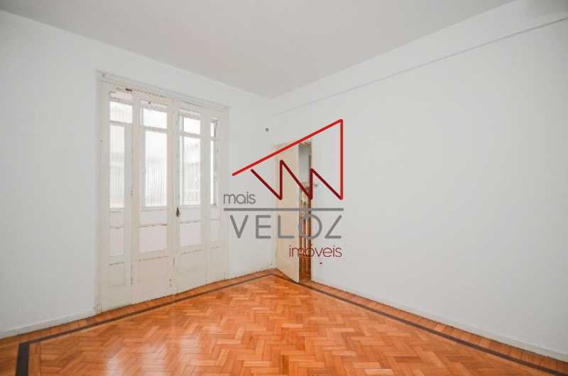 Apartamento à venda com 2 quartos, 80m² - Foto 6