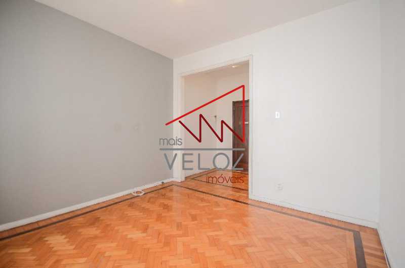 Apartamento à venda com 2 quartos, 80m² - Foto 12