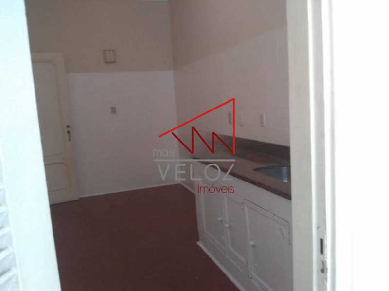 Apartamento à venda com 3 quartos, 140m² - Foto 17