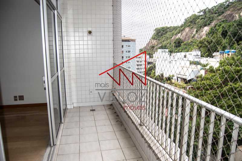 Apartamento à venda com 3 quartos, 156m² - Foto 6