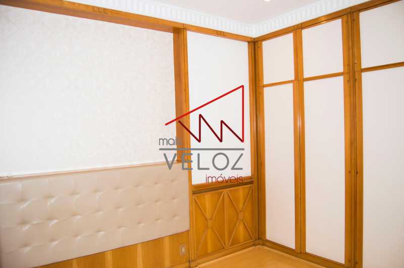 Apartamento à venda com 3 quartos, 156m² - Foto 8