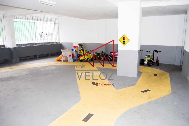 Apartamento à venda com 3 quartos, 156m² - Foto 23