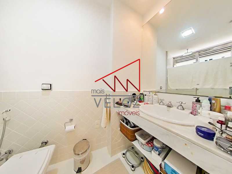 Apartamento à venda com 4 quartos, 175m² - Foto 16