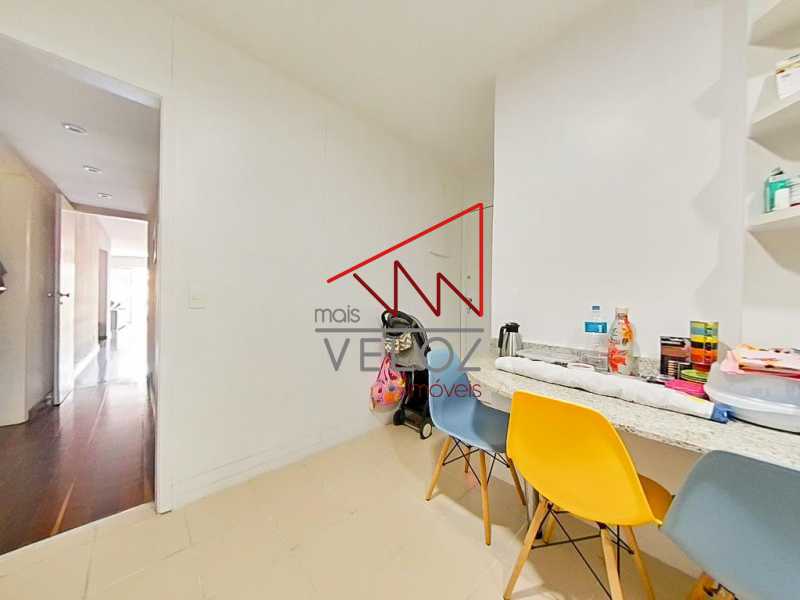 Apartamento à venda com 4 quartos, 175m² - Foto 17