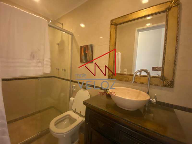 Apartamento à venda com 2 quartos, 120m² - Foto 16