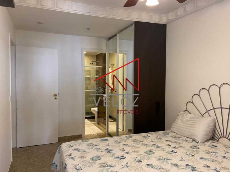 Apartamento à venda com 2 quartos, 120m² - Foto 19