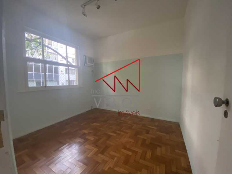 Apartamento à venda com 4 quartos, 136m² - Foto 6