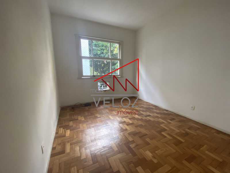 Apartamento à venda com 4 quartos, 136m² - Foto 8