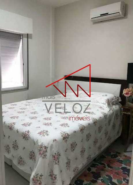 Apartamento à venda com 2 quartos, 70m² - Foto 7