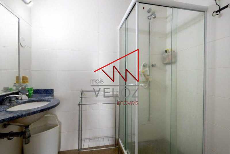 Apartamento à venda com 3 quartos, 230m² - Foto 19