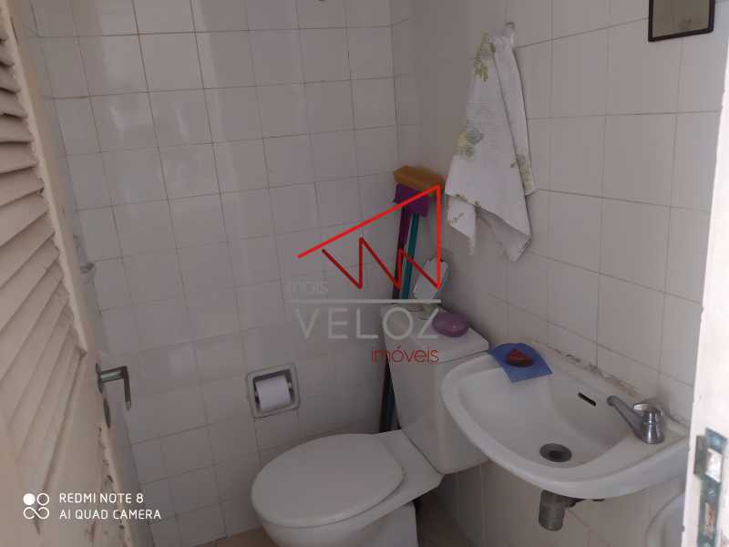 Apartamento à venda com 3 quartos, 143m² - Foto 4