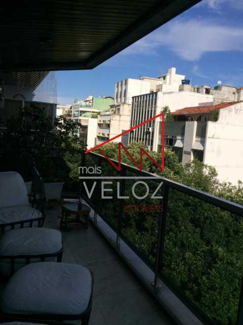 Cobertura à venda com 3 quartos, 242m² - Foto 26