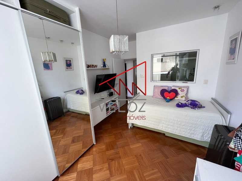 Apartamento à venda com 3 quartos, 150m² - Foto 18