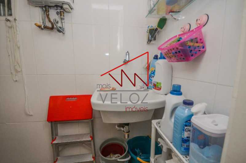 Apartamento à venda com 2 quartos, 77m² - Foto 7