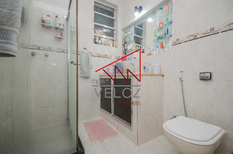 Apartamento à venda com 2 quartos, 77m² - Foto 10