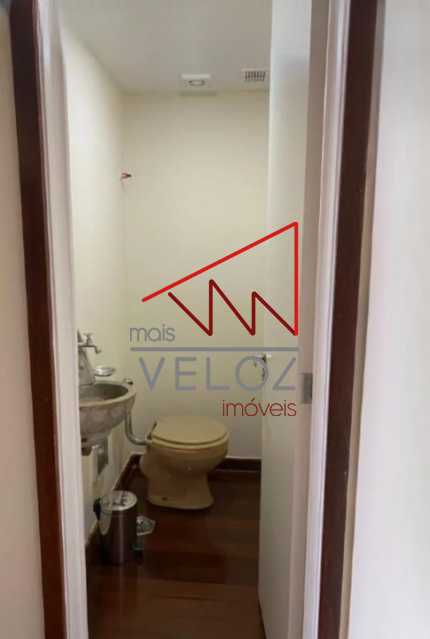 Apartamento à venda com 4 quartos, 170m² - Foto 20