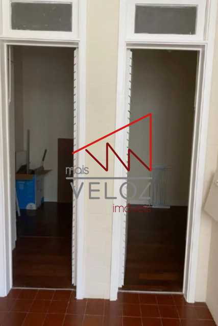 Apartamento à venda com 4 quartos, 170m² - Foto 18