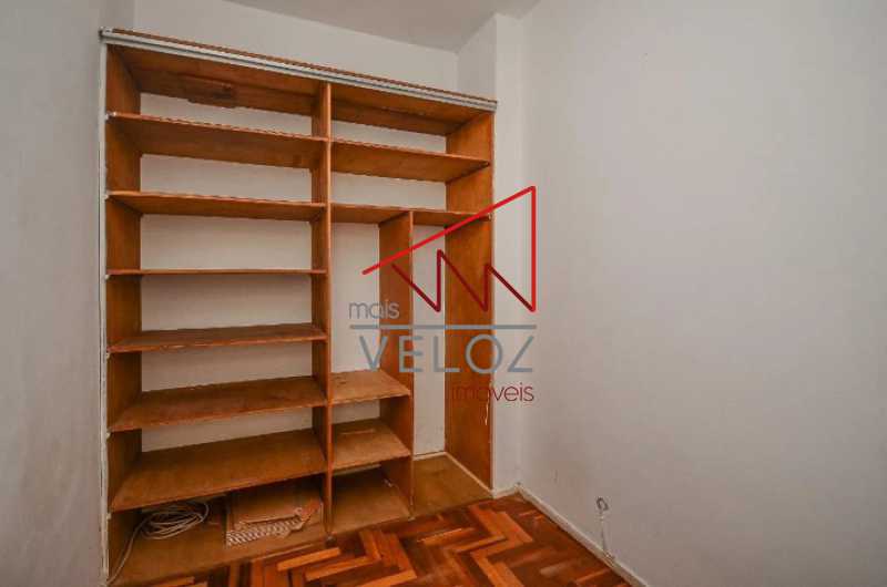 Apartamento à venda com 2 quartos, 69m² - Foto 17