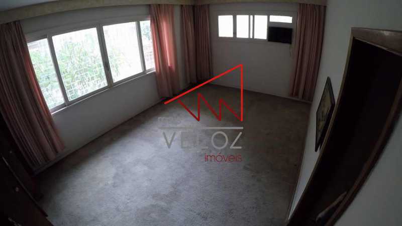 Casa à venda com 9 quartos, 407m² - Foto 11