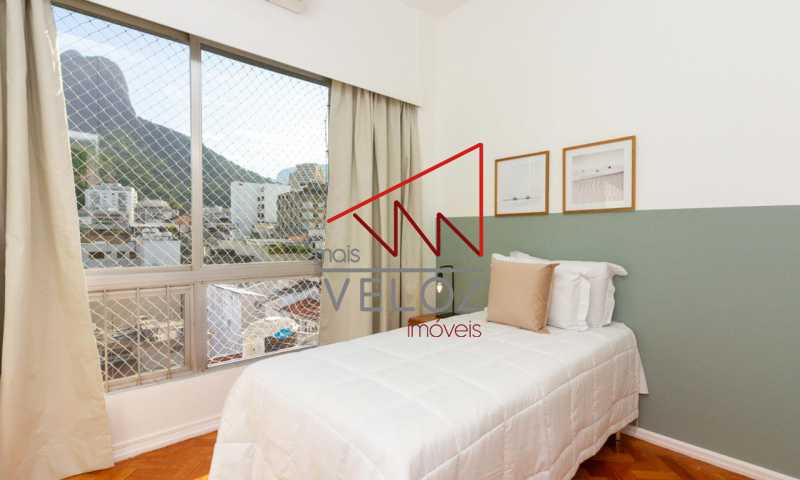 Apartamento à venda com 3 quartos, 98m² - Foto 17