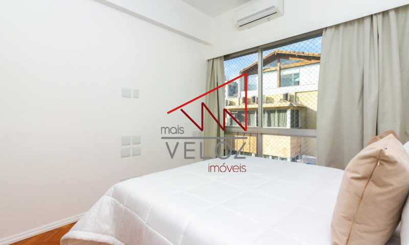 Apartamento à venda com 3 quartos, 98m² - Foto 22